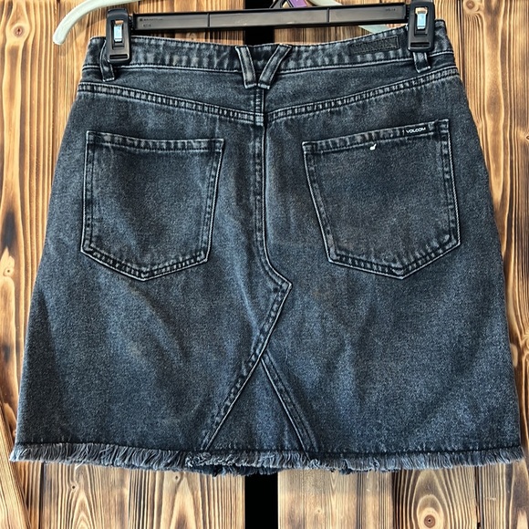 Volcom Brand Jeans Skirt - Picture 5 of 9